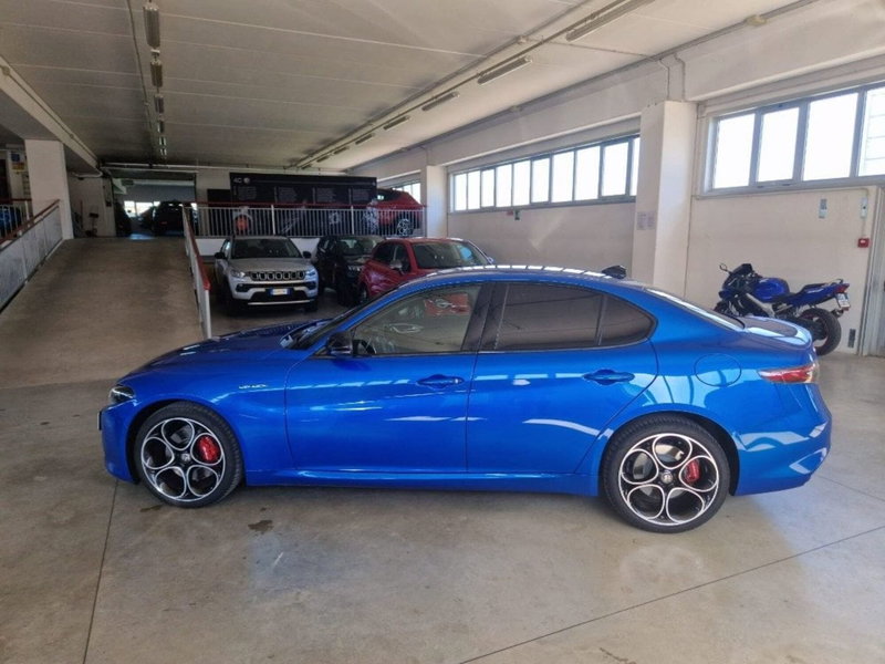 Alfa Romeo Giulia usata a Terni (4)