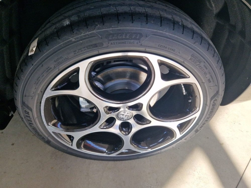 Alfa Romeo Tonale nuova a Terni (10)