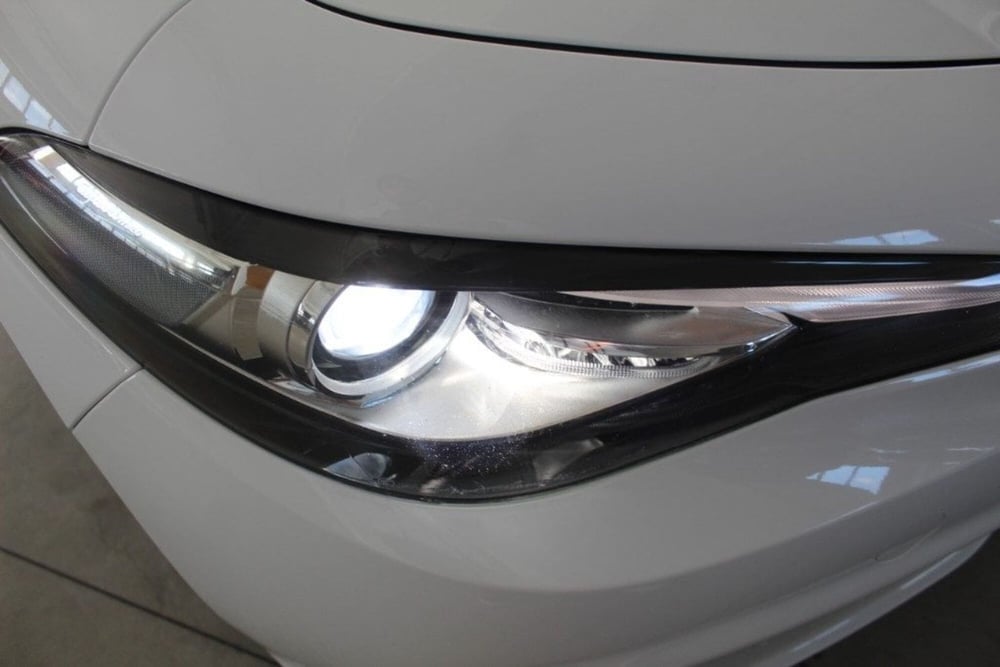 Alfa Romeo Giulia usata a Terni (17)