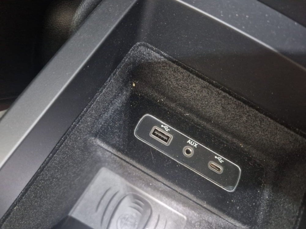 Alfa Romeo Stelvio usata a Terni (15)