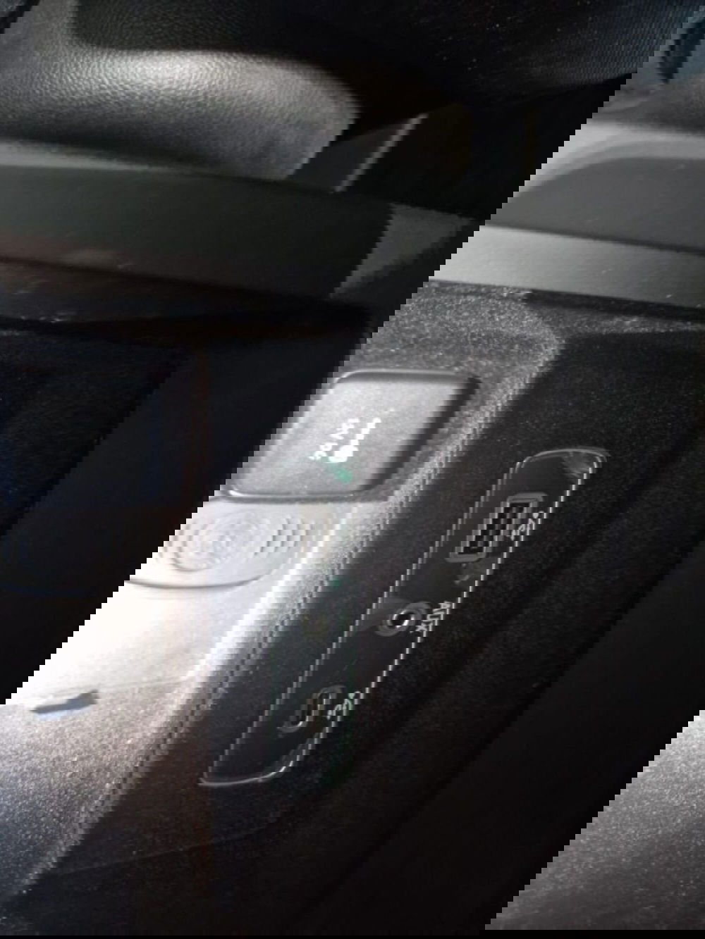 Alfa Romeo Stelvio usata a Terni (14)