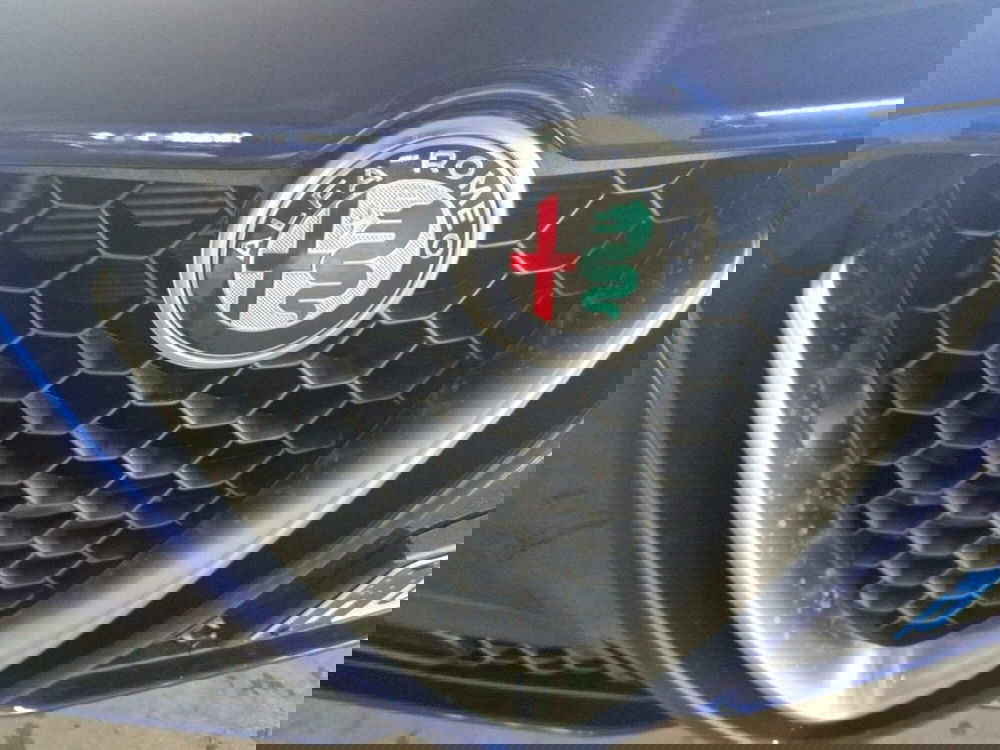 Alfa Romeo Stelvio usata a Terni (20)