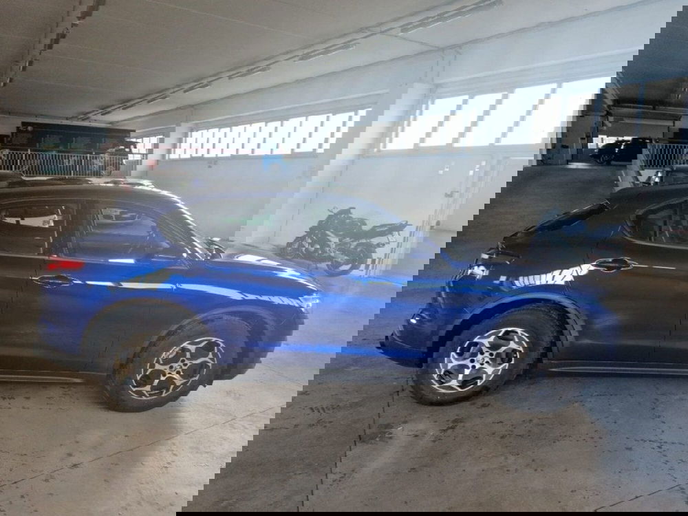 Alfa Romeo Stelvio usata a Terni (4)