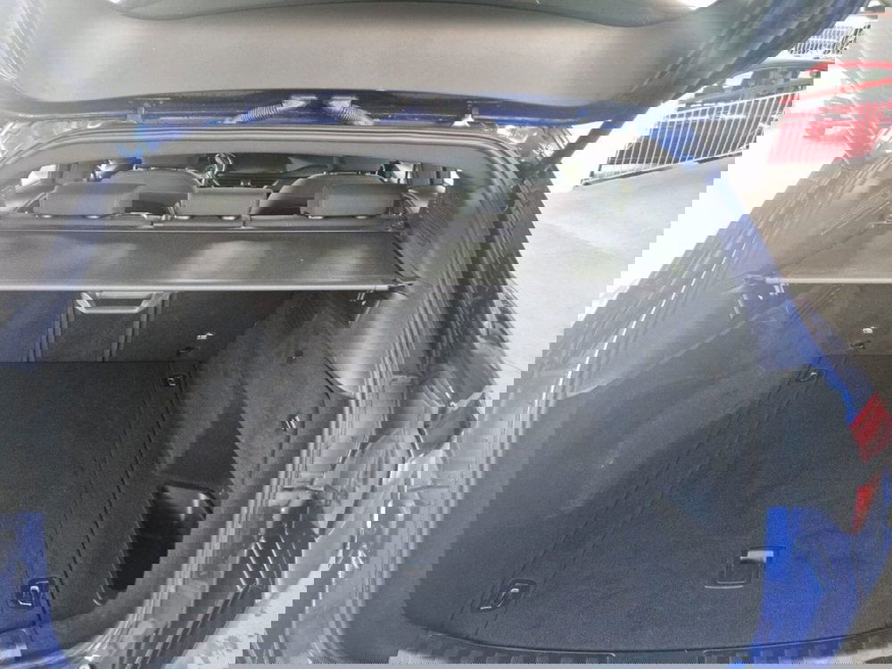 Alfa Romeo Stelvio usata a Terni (7)