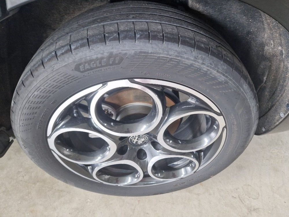 Alfa Romeo Tonale usata a Terni (10)
