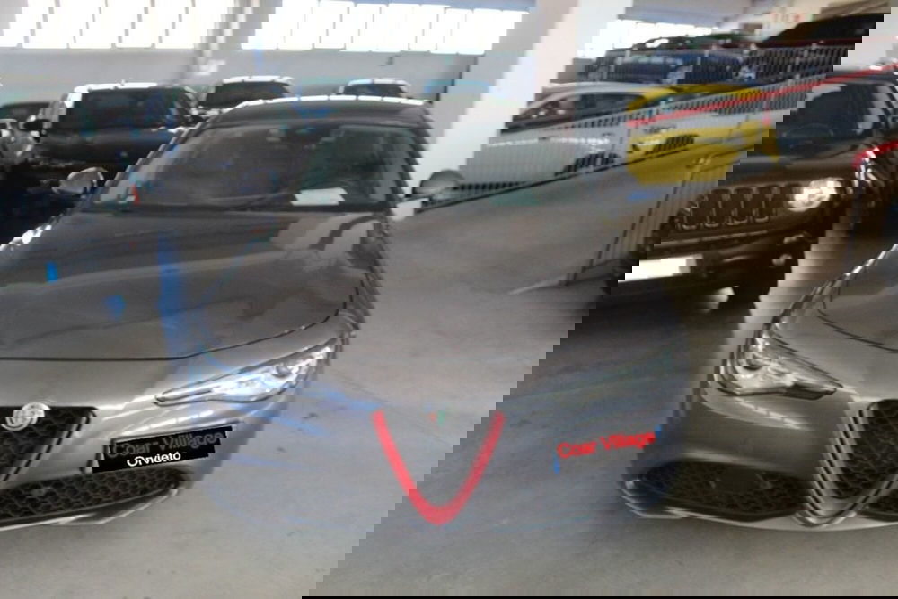 Alfa Romeo Giulia usata a Terni (2)