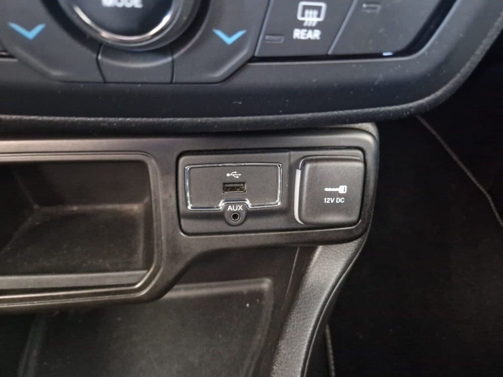 Jeep Renegade usata a Terni (13)