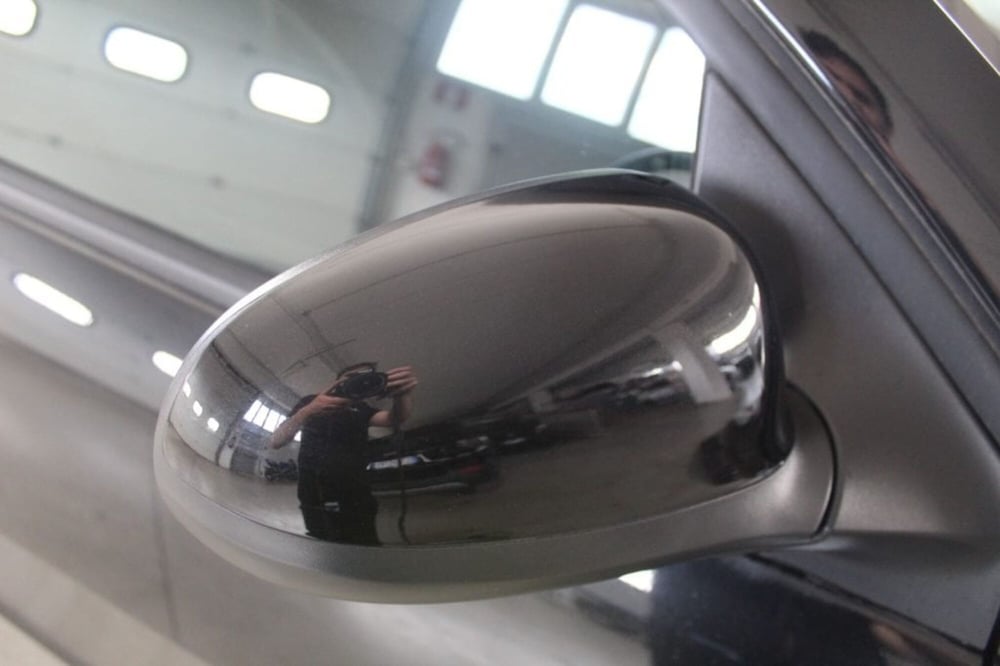 Lancia Ypsilon usata a Terni (18)
