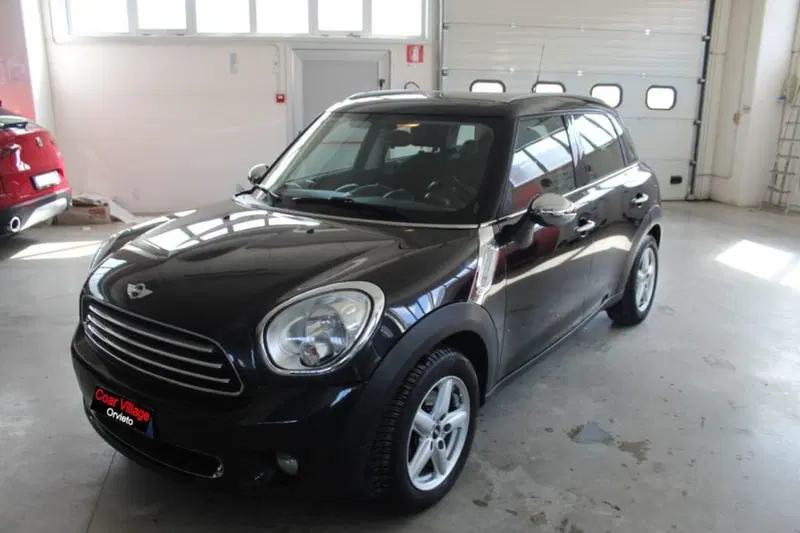MINI Mini Countryman usata a Terni