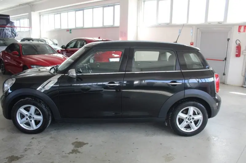 MINI Mini Countryman usata a Terni (3)