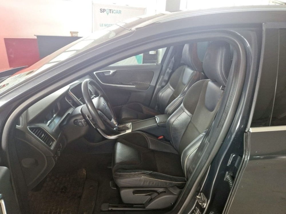 Volvo XC60 usata a Terni (7)