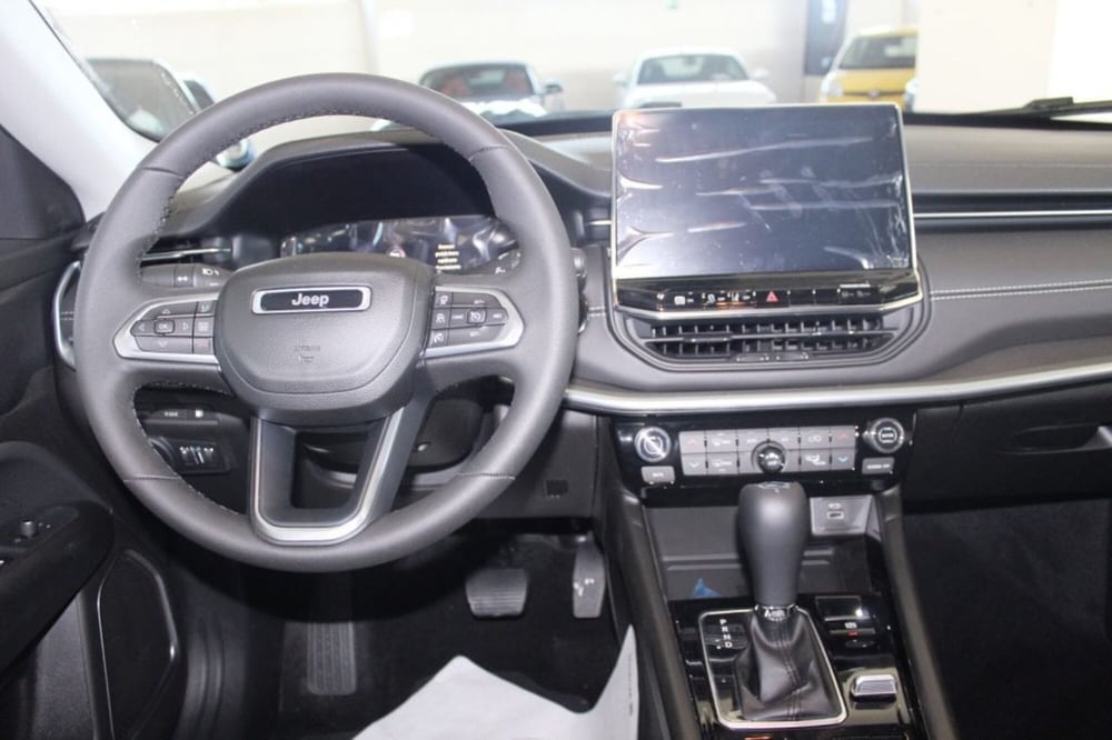 Jeep Compass nuova a Terni (11)