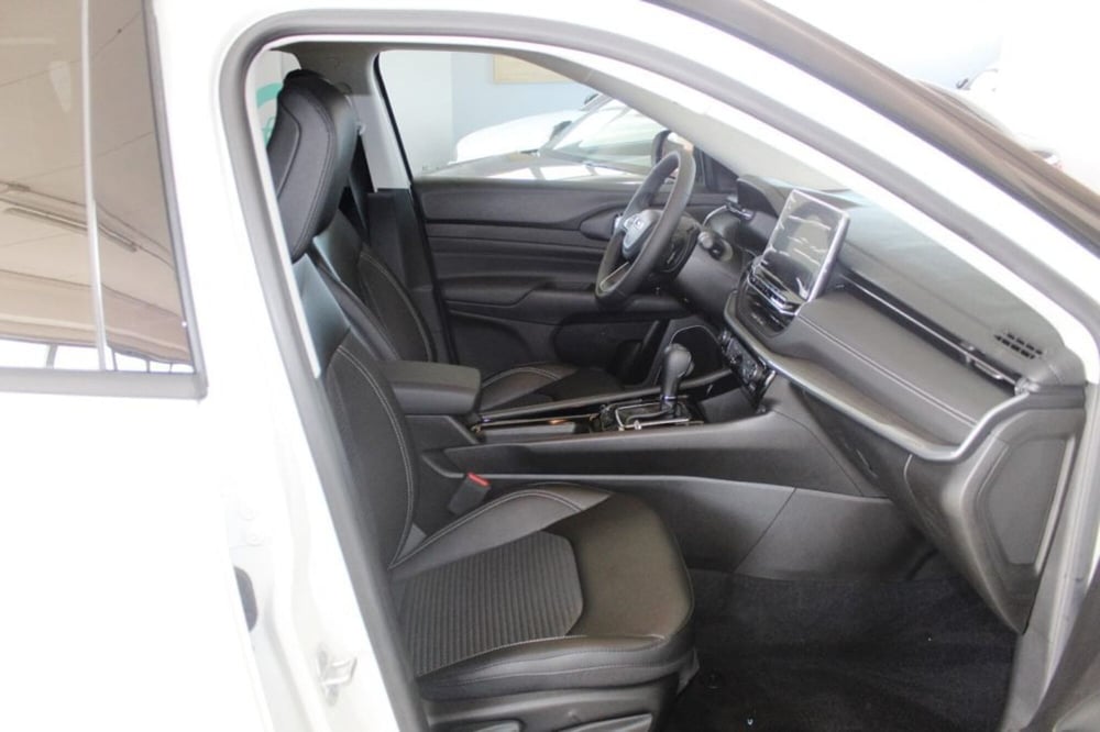 Jeep Compass nuova a Terni (8)