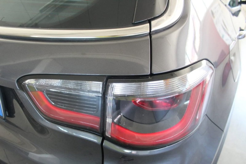 Jeep Compass usata a Terni (17)