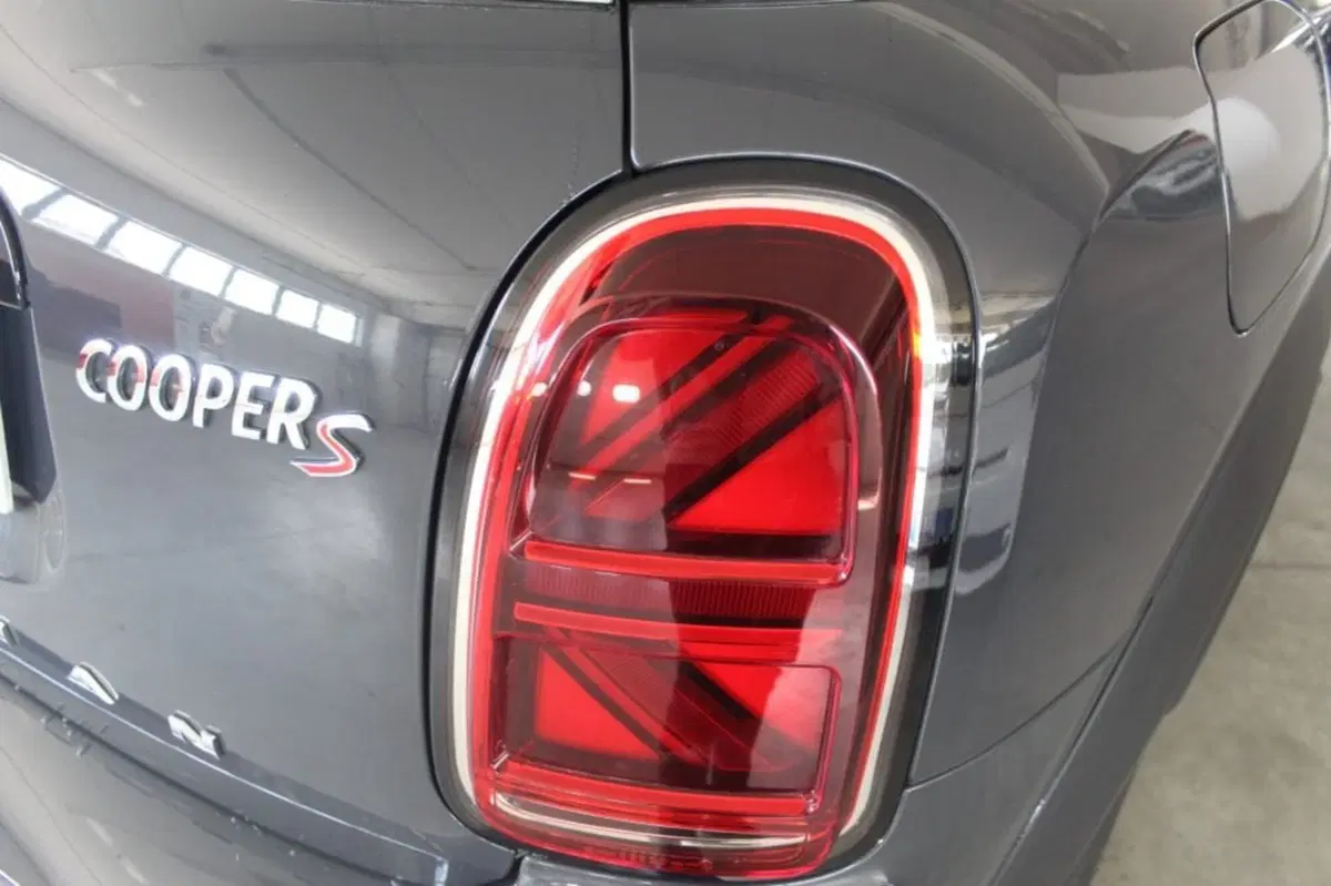 MINI Mini Countryman usata a Terni (17)