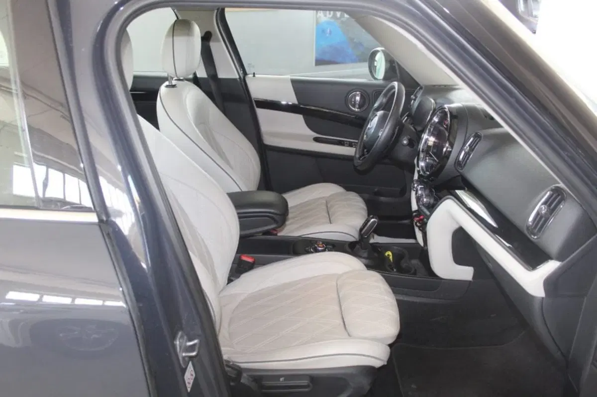 MINI Mini Countryman usata a Terni (8)