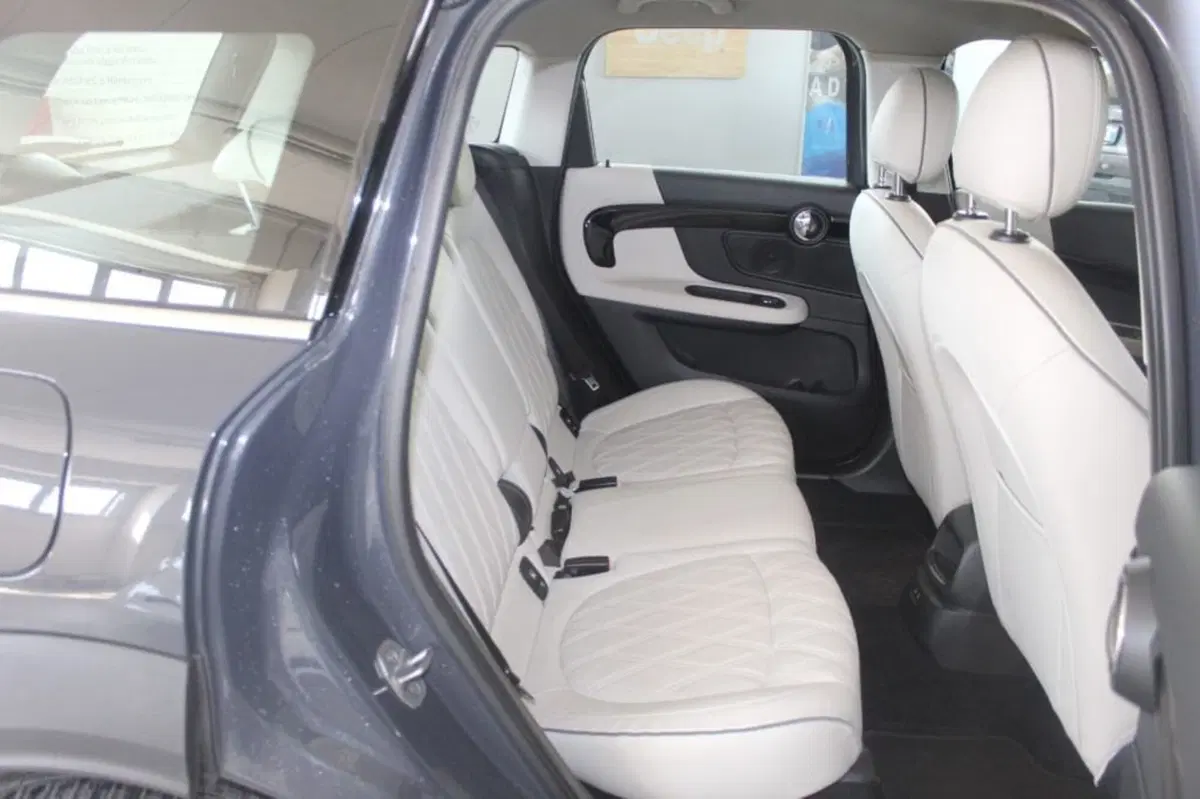 MINI Mini Countryman usata a Terni (9)