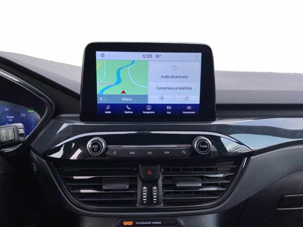 Ford Kuga usata a Milano (14)
