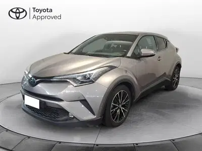 Toyota Toyota C-HR 1.8 Hybrid E-CVT Lounge del 2017 usata a Torino