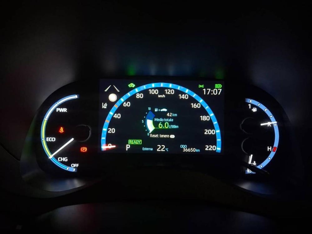 Toyota Yaris Cross usata a Torino (12)