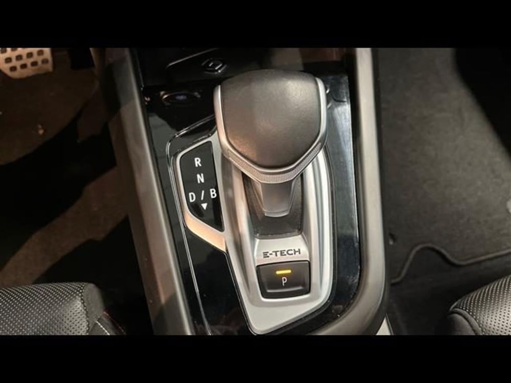 Renault Arkana usata a Firenze (9)