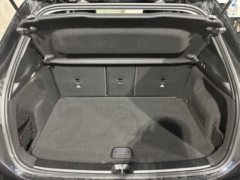 Mercedes-Benz GLA SUV usata a Bologna (8)