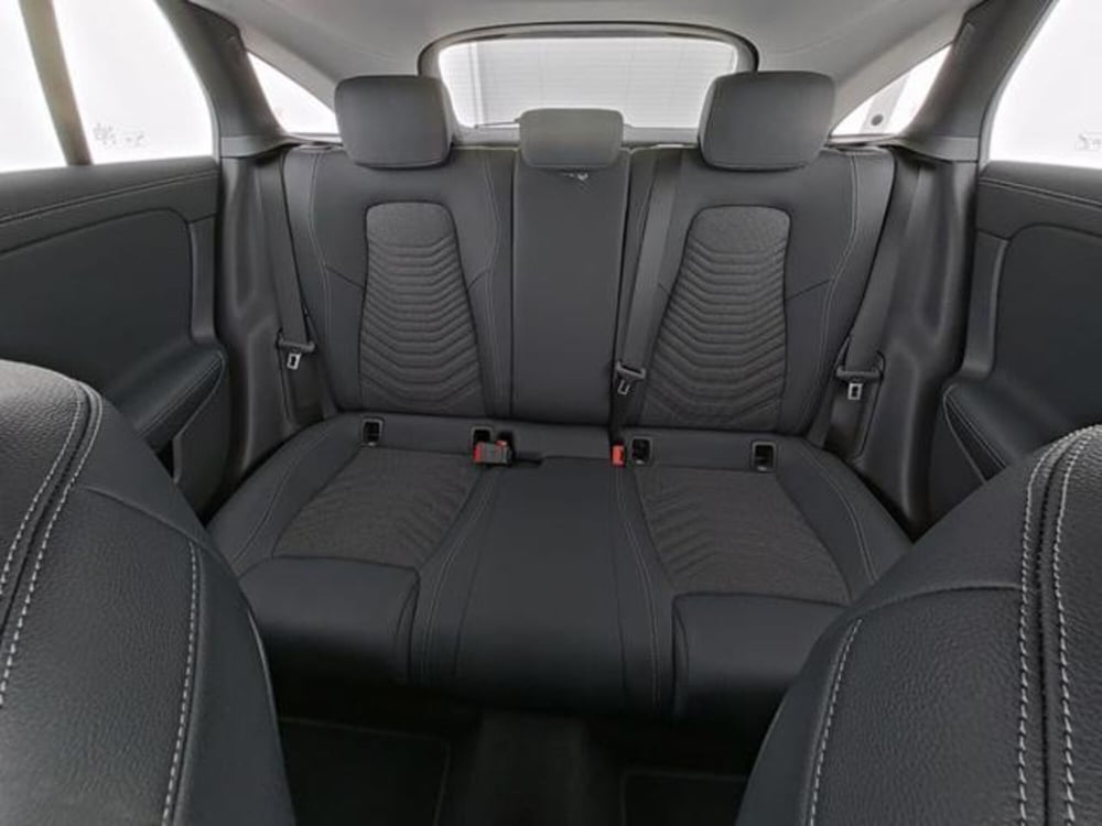 Mercedes-Benz CLA Shooting Brake usata a Milano (10)