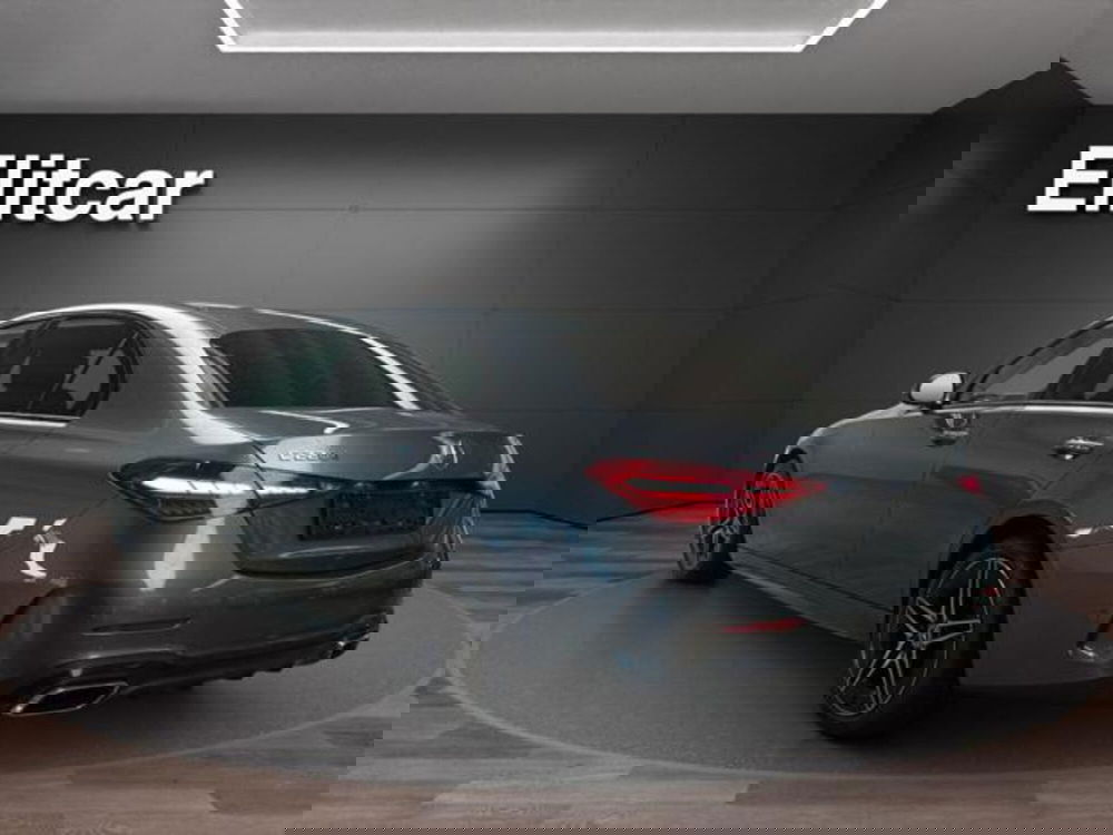 Mercedes-Benz Classe C usata a Milano (8)