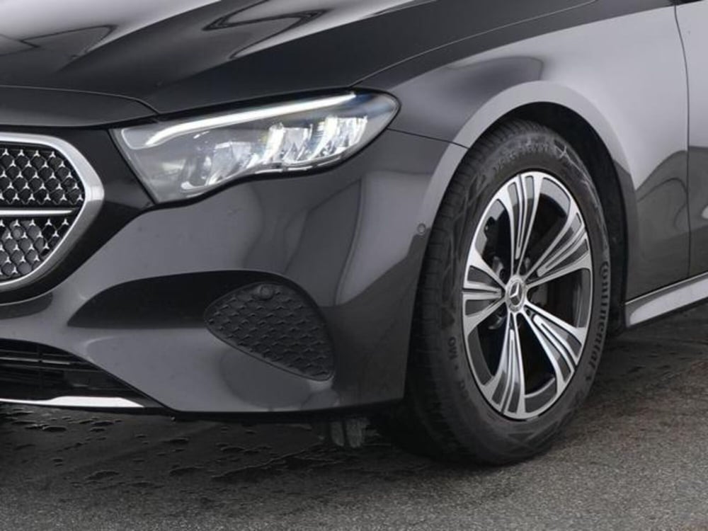 Mercedes-Benz Classe E usata a Milano (4)