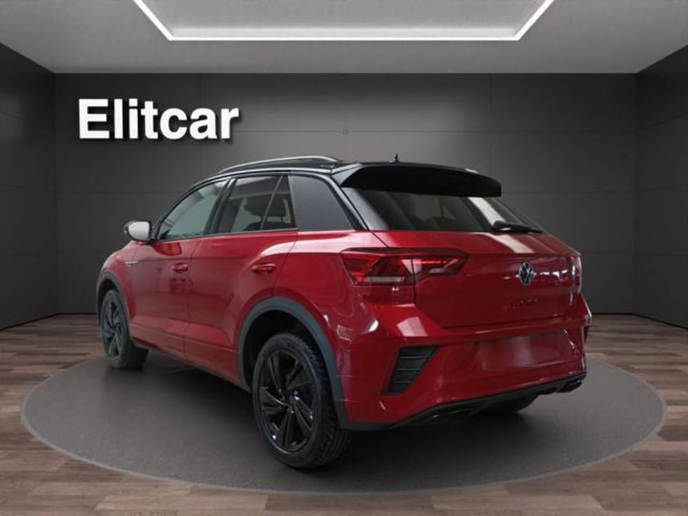 Volkswagen T-Roc nuova a Milano (5)