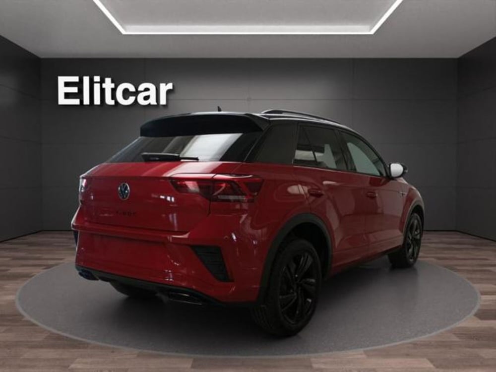 Volkswagen T-Roc nuova a Milano (8)