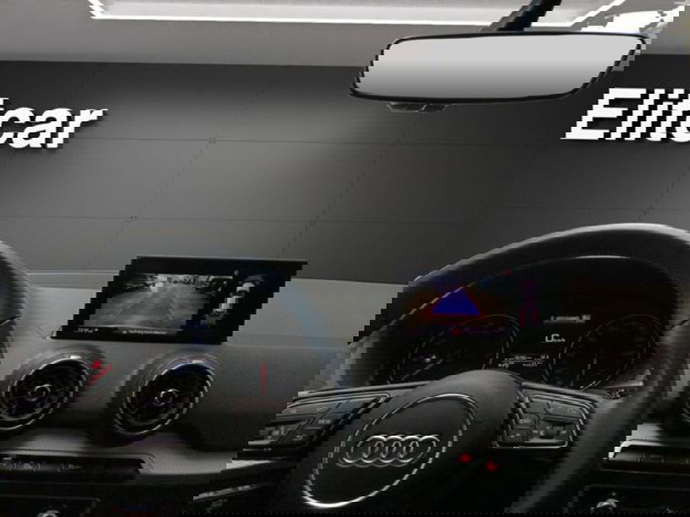 Audi Q2 usata a Milano (13)