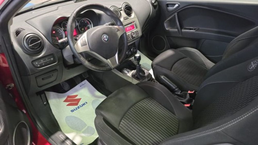 Alfa Romeo MiTo usata a Macerata (7)