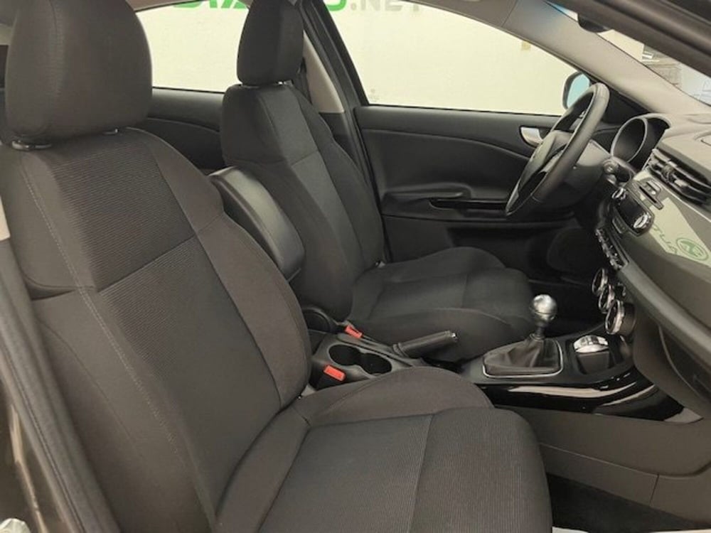 Alfa Romeo Giulietta usata a Alessandria (16)