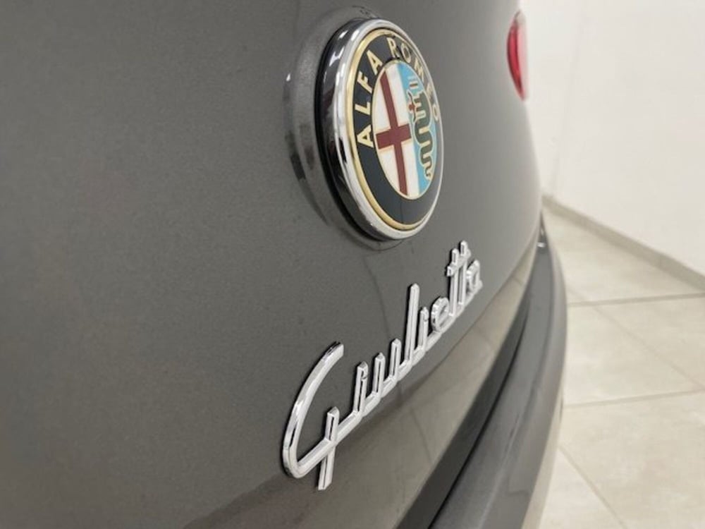 Alfa Romeo Giulietta usata a Alessandria (8)