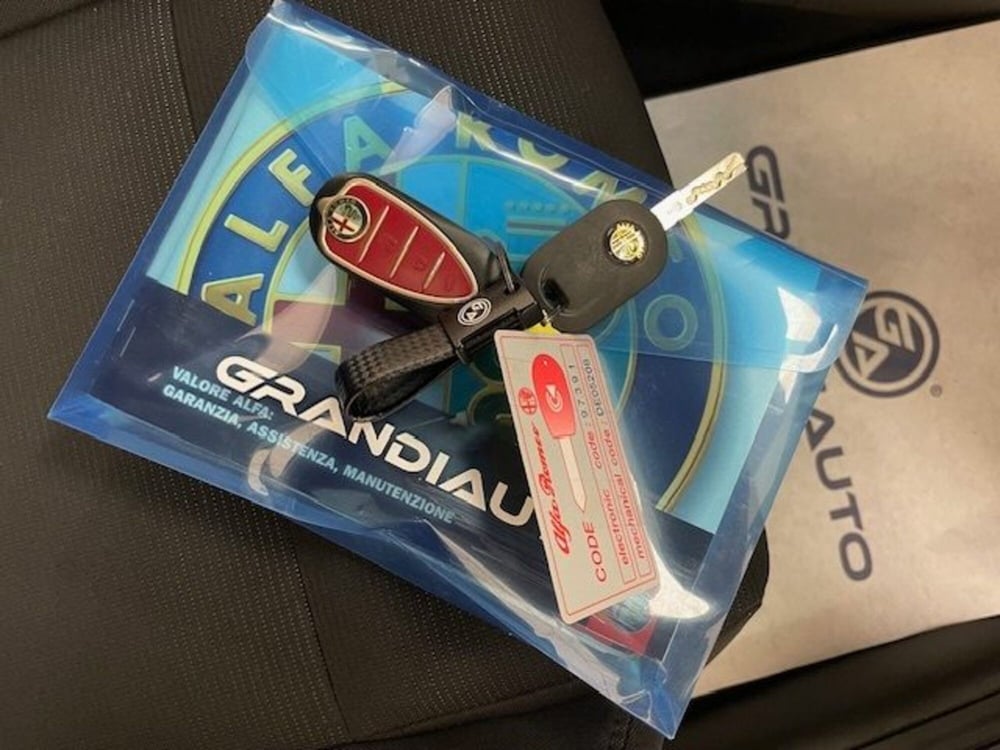 Alfa Romeo Giulietta usata a Alessandria (9)