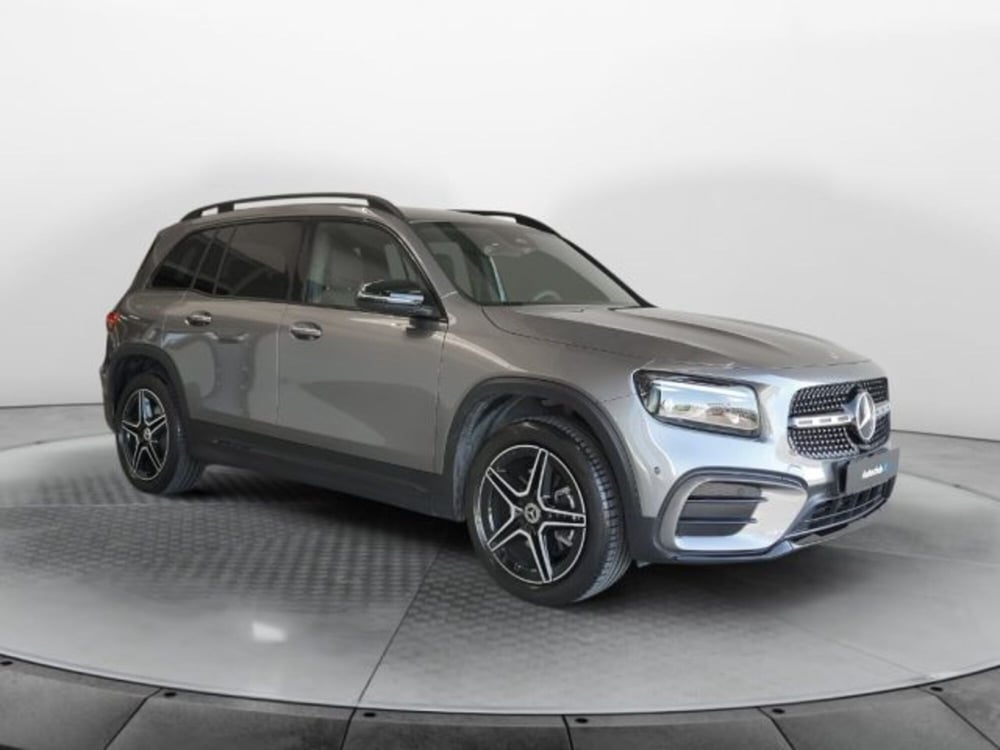 Mercedes-Benz GLB usata a Modena (16)