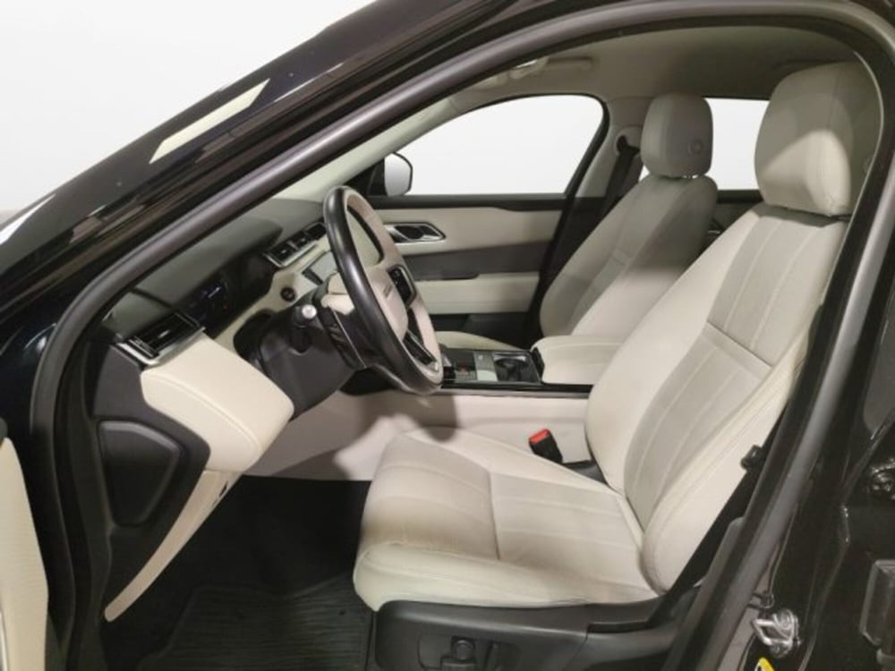 Land Rover Range Rover Velar usata a Modena (11)