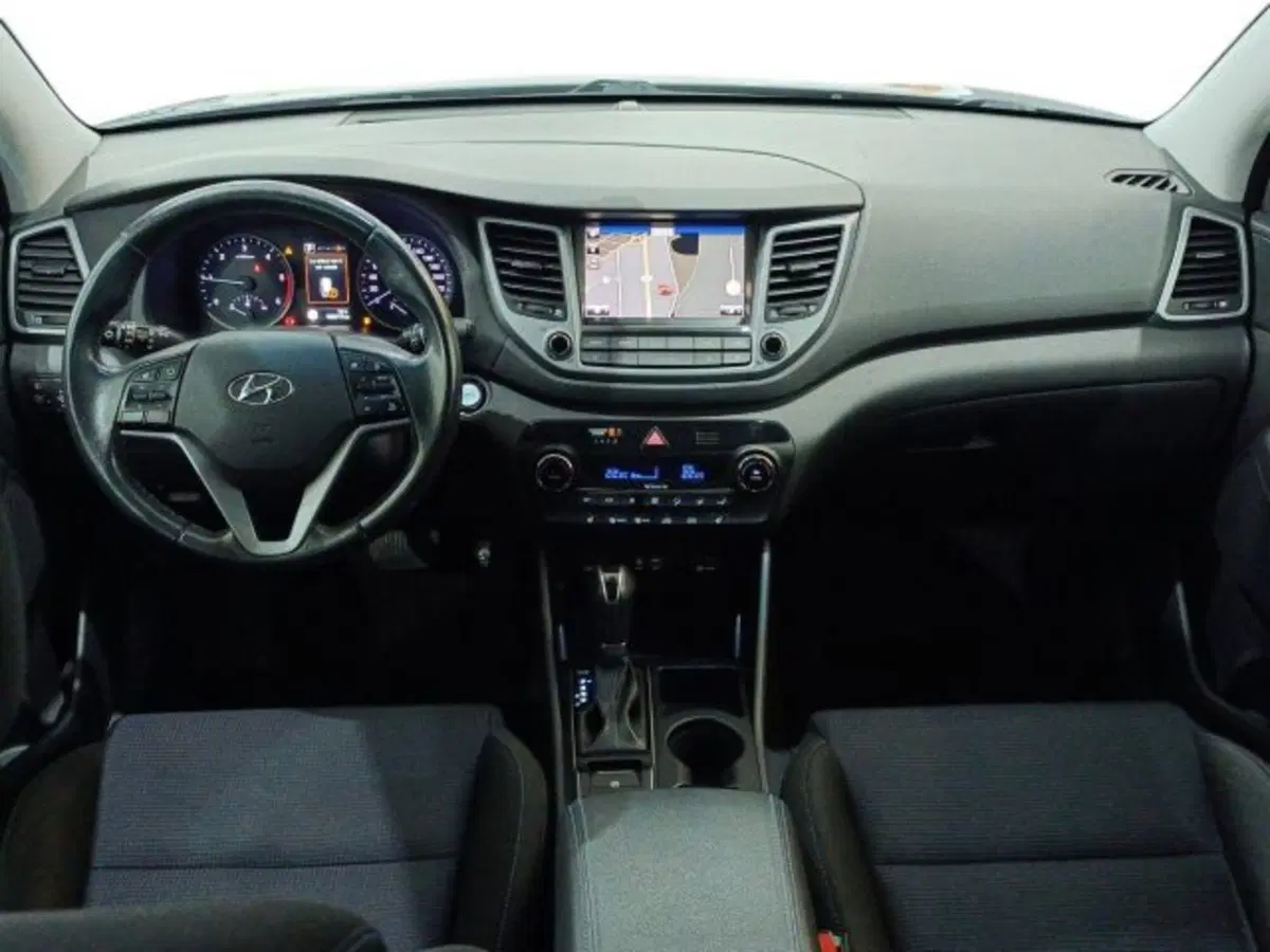 Hyundai Tucson usata a Catania (7)