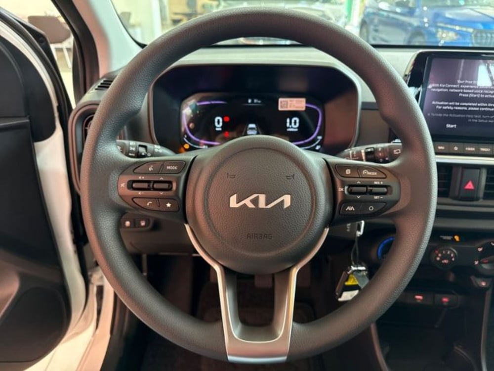 Kia Picanto nuova a Catania (18)