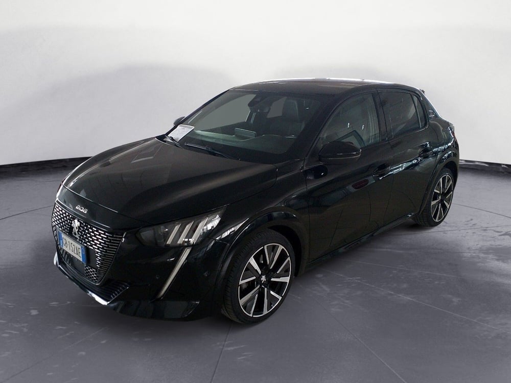 Peugeot 208 usata a Lecce