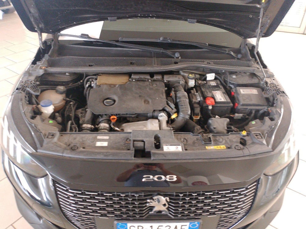 Peugeot 208 usata a Lecce (13)