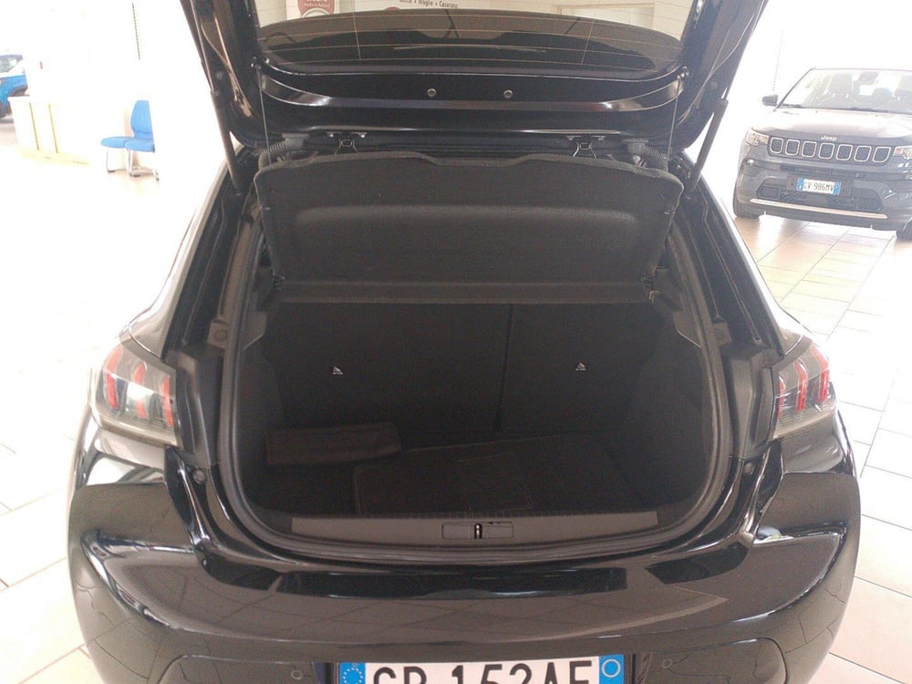 Peugeot 208 usata a Lecce (14)