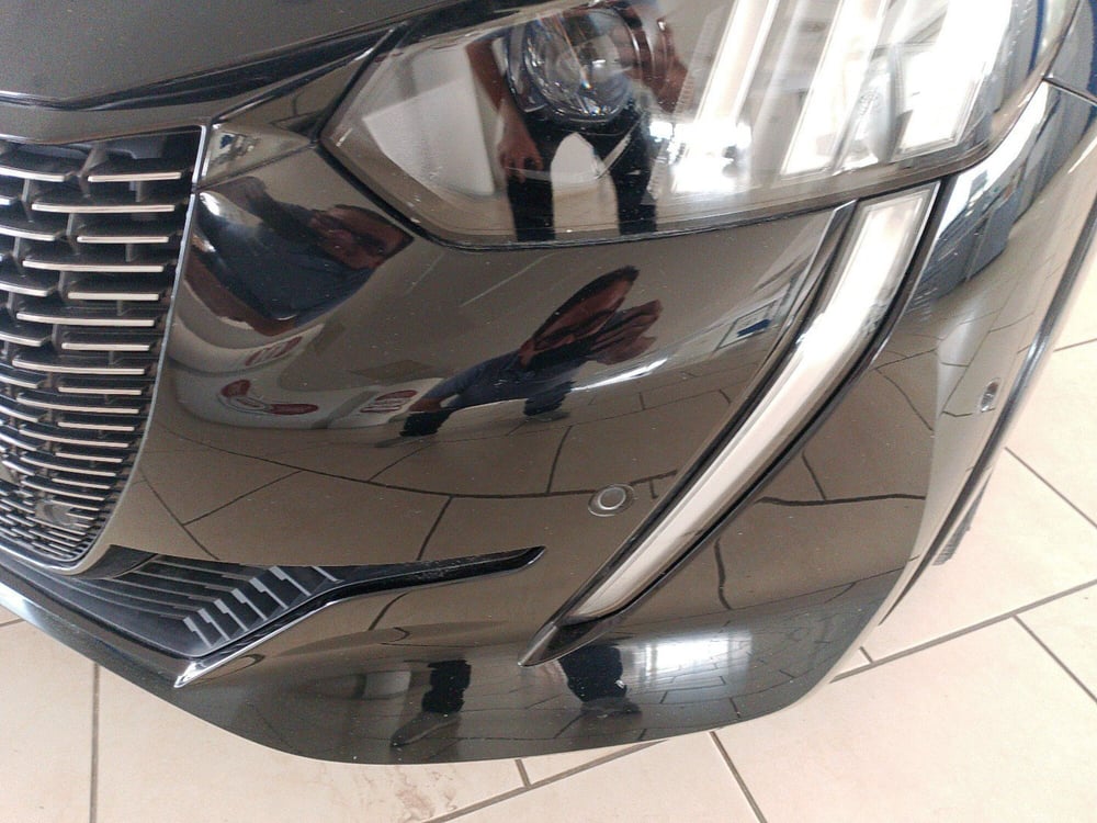 Peugeot 208 usata a Lecce (16)