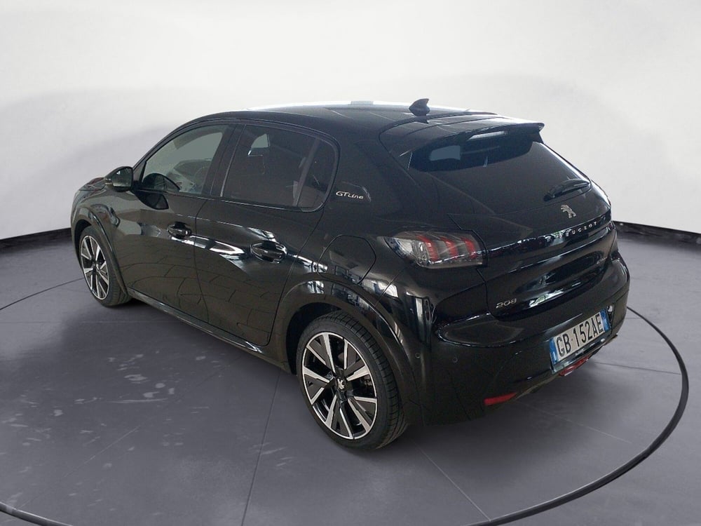 Peugeot 208 usata a Lecce (3)