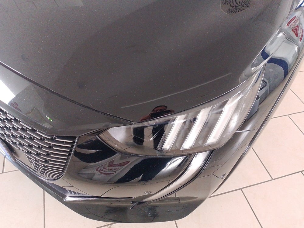 Peugeot 208 usata a Lecce (9)