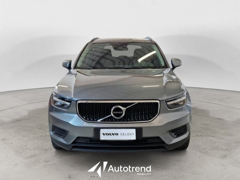 Volvo XC40 usata a Bari (3)