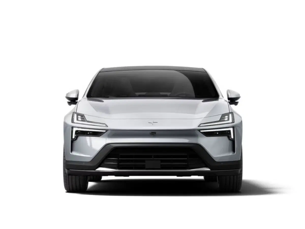Polestar Polestar 4 nuova a Bari (3)