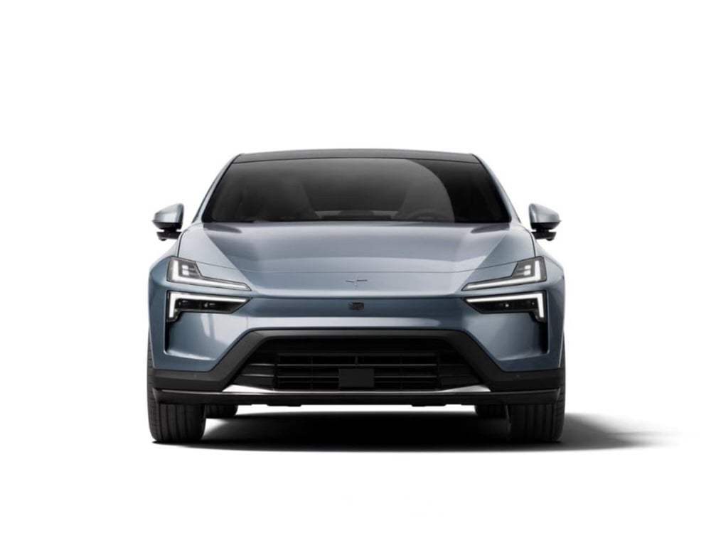 Polestar Polestar 4 nuova a Bari (3)