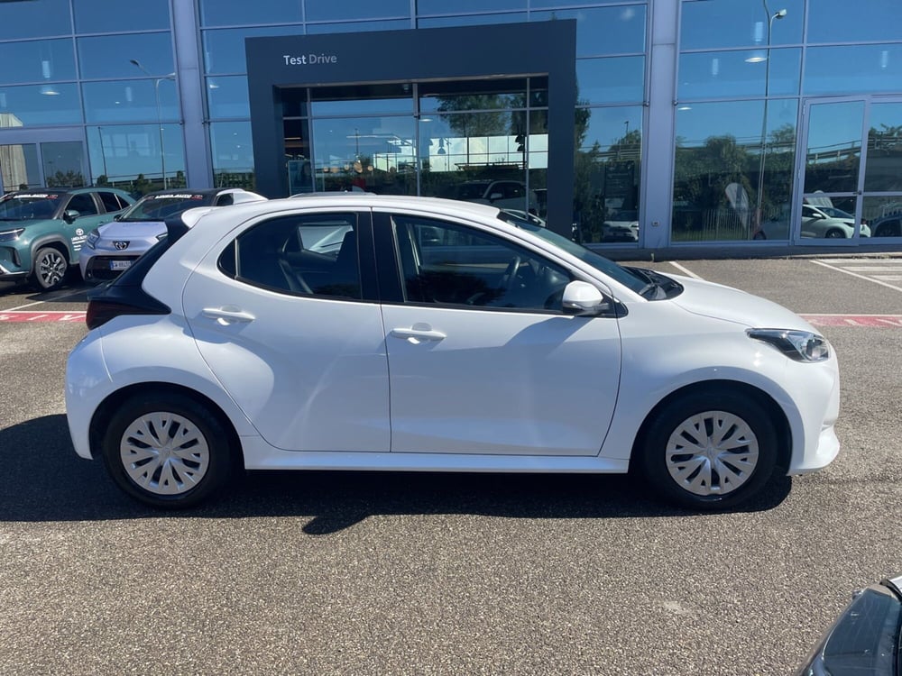 Toyota Yaris usata a Piacenza (8)